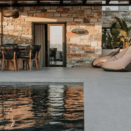 Onym Curated Villa Plaka (Naxos)